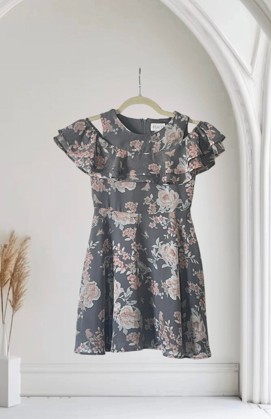 The Children’s Place Girls Lace Tiered Dress Size 8
